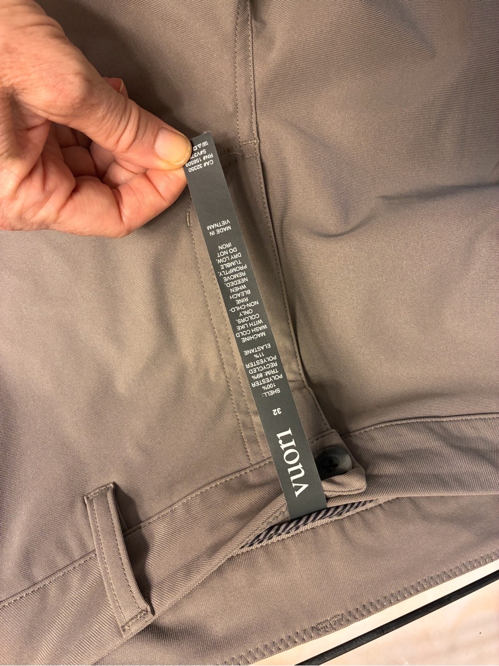 Vuori Men’s Shorts - Picture 7 of 10